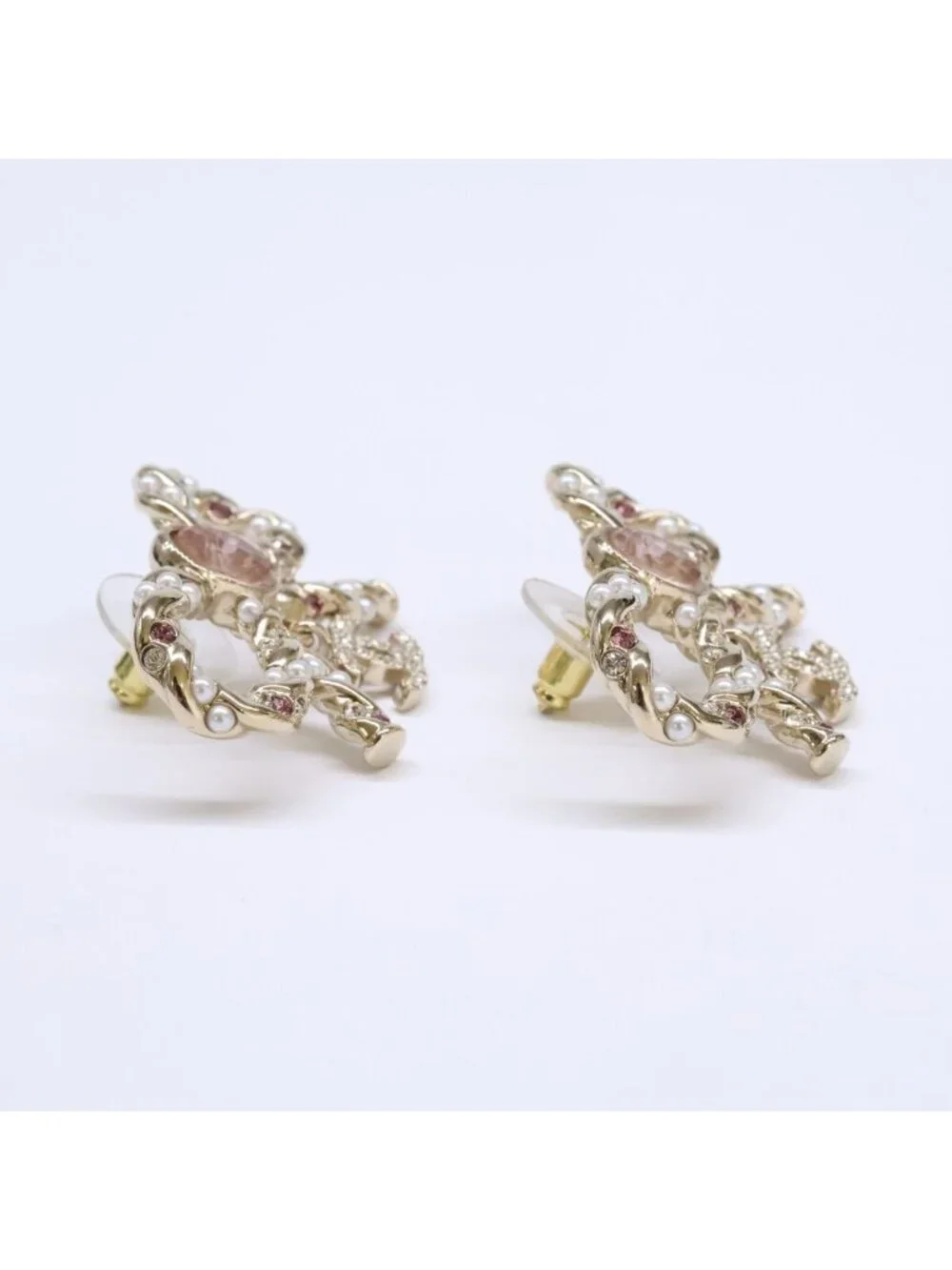 Chanel Ribbon Motif CC Logo Earrings